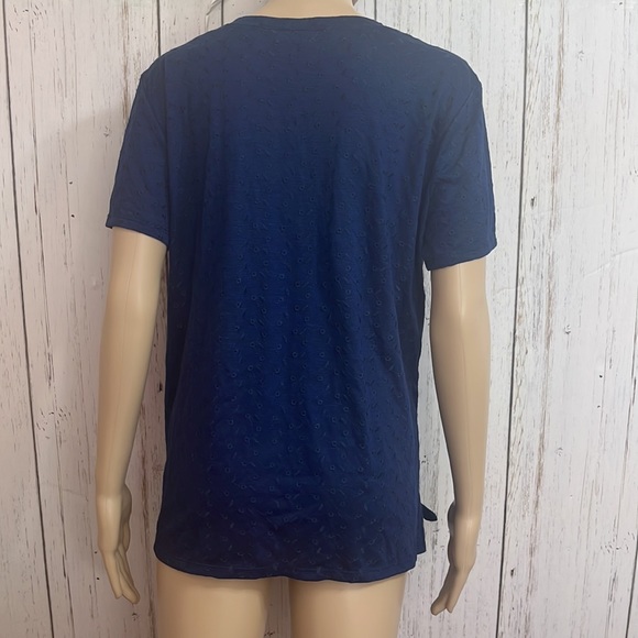 NWT St. John’s Bay Navy Embroidered Floral Eyelet Short-sleeve Knot Top - Picture 11 of 11